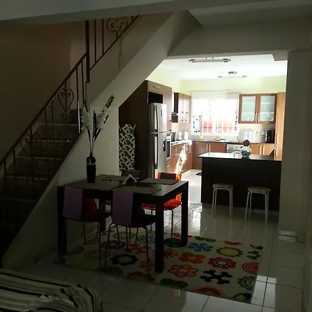 Helen Town House Holiday home *