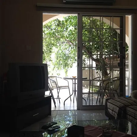 Helen Town House *